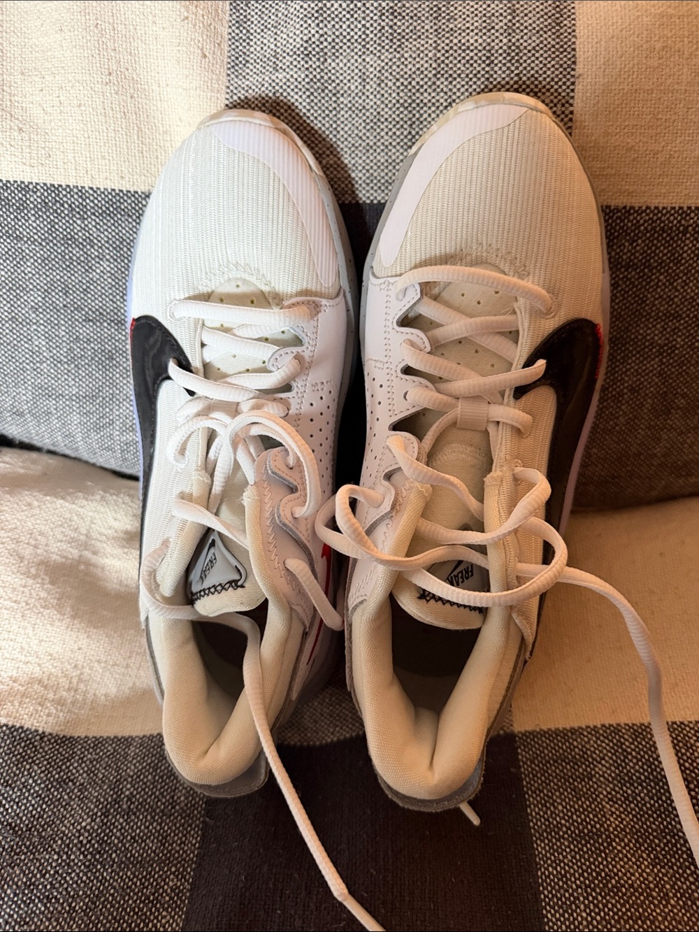 Nike Kids White Black Pink Low-Top Sneakers